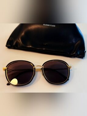 Gentle Monster Mad Crush Black Gold Sunglasses Authentic GM Shades UV Protection